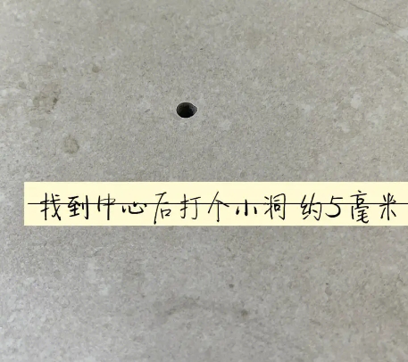 鱼峰瓷砖空鼓维修公司专业解答在瓷砖铺贴过程中，如果砂料搅拌不均匀，将会带来以下问题